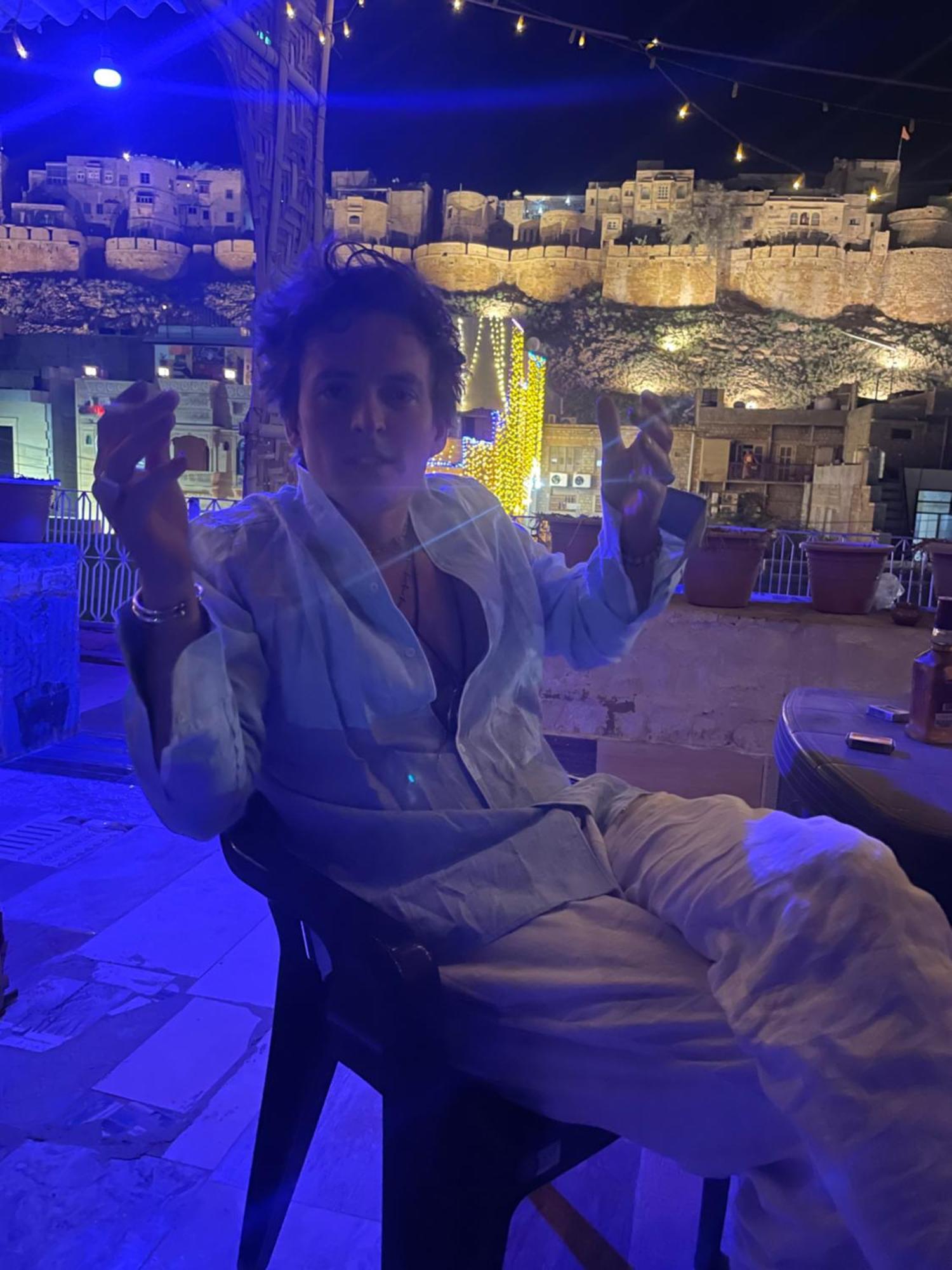 Mirvana Guest House & Camel Safari Jaisalmer Bagian luar foto